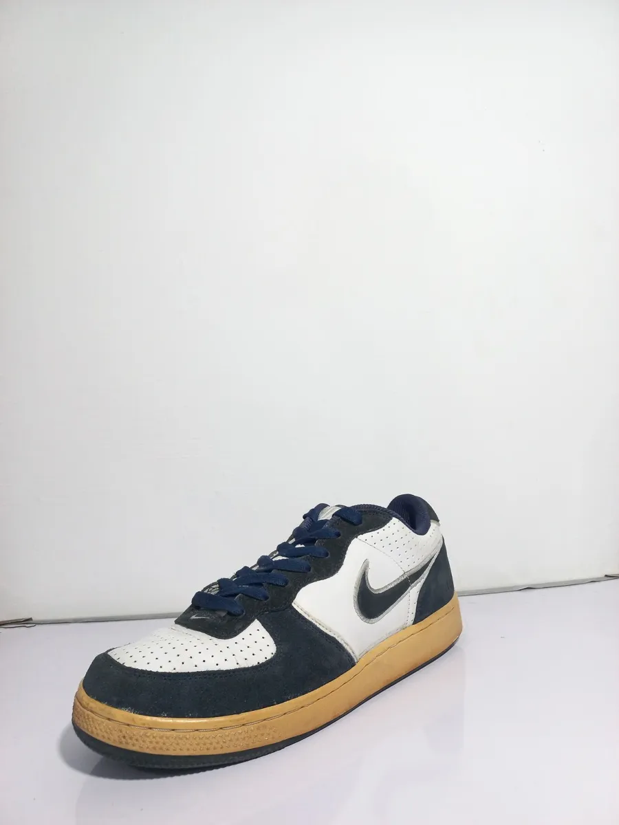 NIKE INFILTRATOR SNEAKER-3